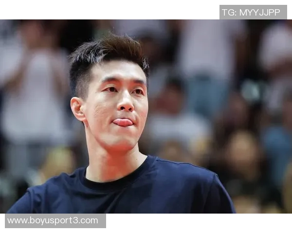 郭艾伦重返训练场广州龙狮迎来熟悉的帅气身影引发球迷热议